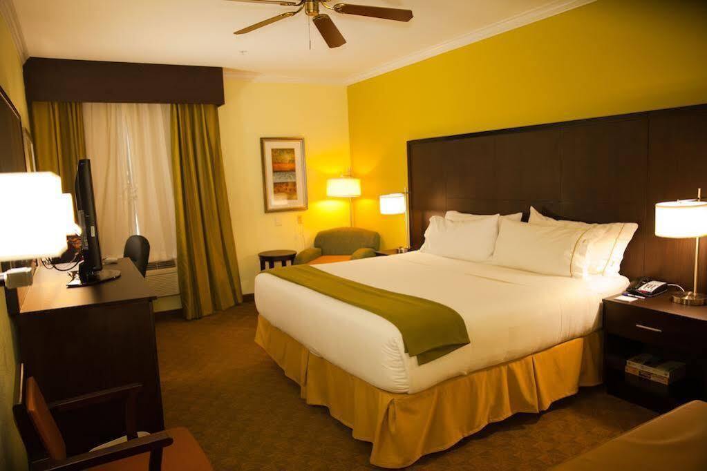 Holiday Inn Express Hotel & Suites Houston North Intercontinental By Ihg Westfield Exterior photo